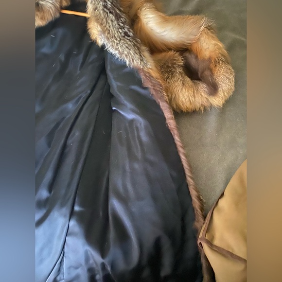 Vintage - Furs by Mannis in Beverly Hills - Full Length Canadian Cross Fox Fur - Picture 11 of 16